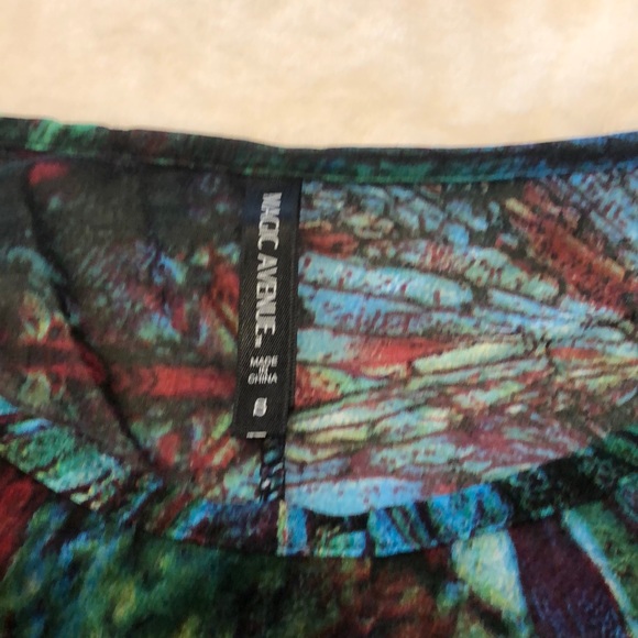 Top - Picture 3 of 3